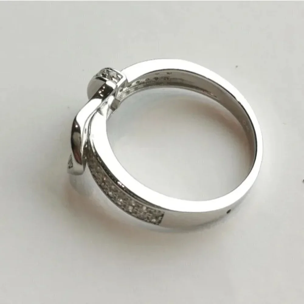 New Sterling silver cz buckle ring size 6